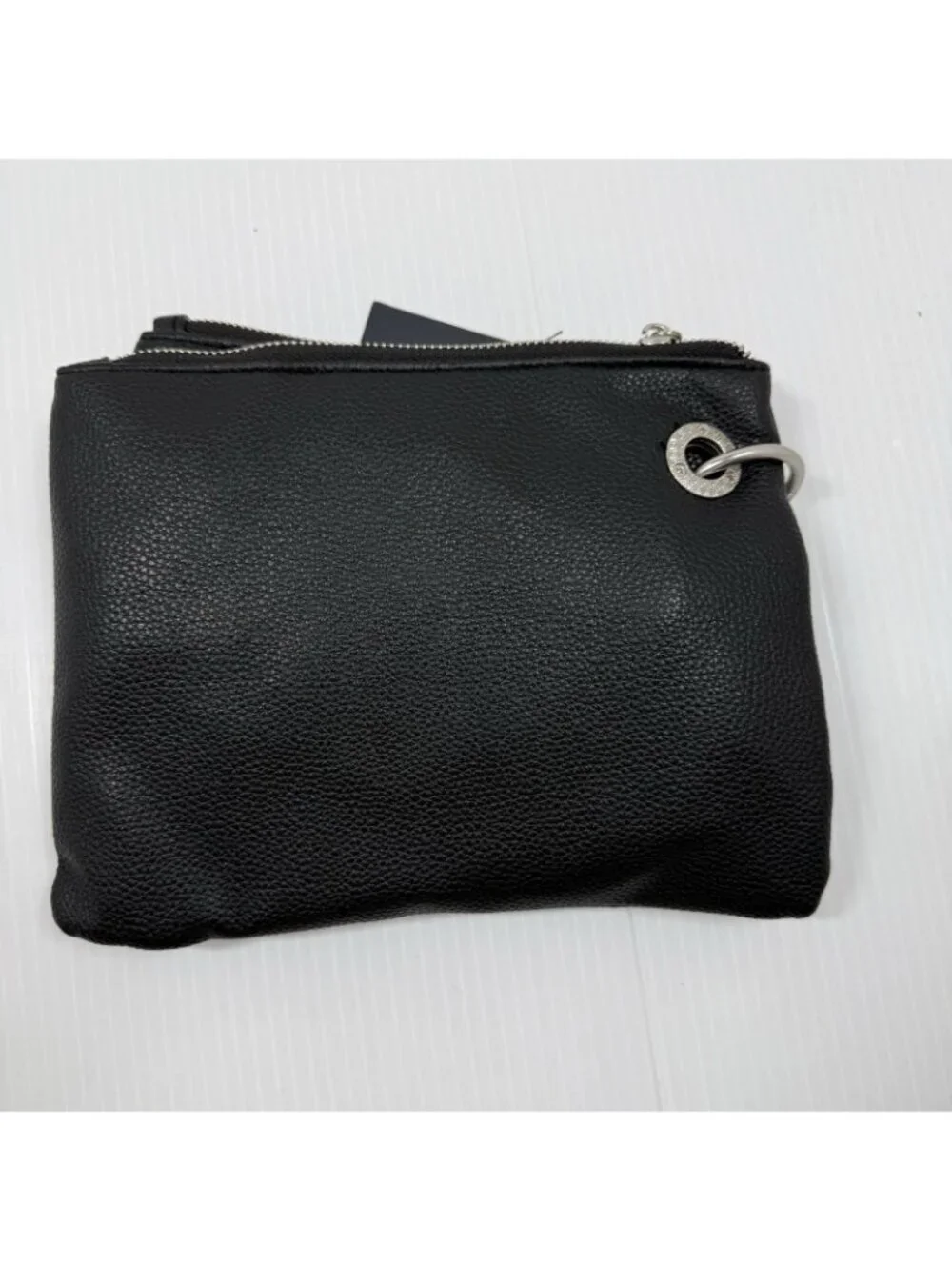 French Connection Lara Pebble Wristlet Black NWT Silver Old Money Clutch Pouch